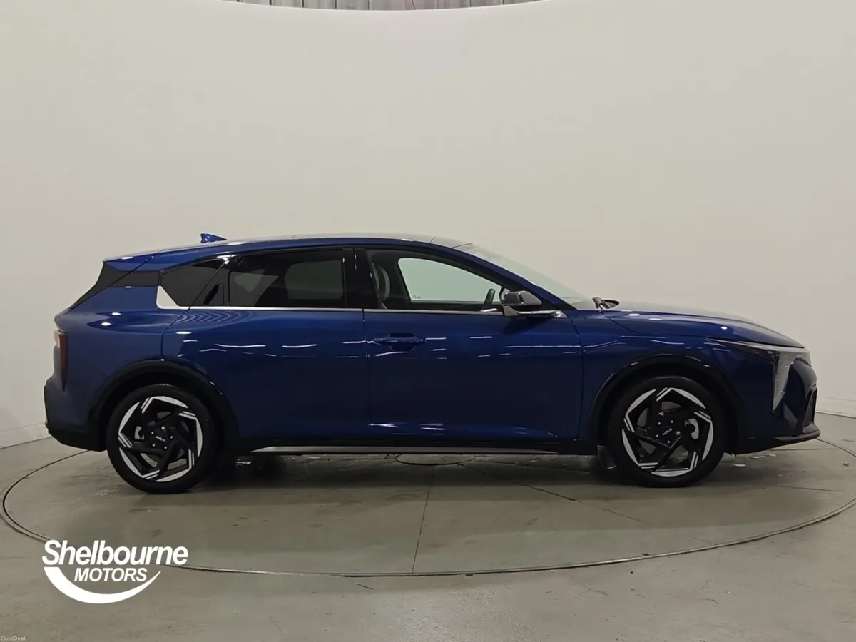 Kia K4 Hatchback GT-Line S - Image 3