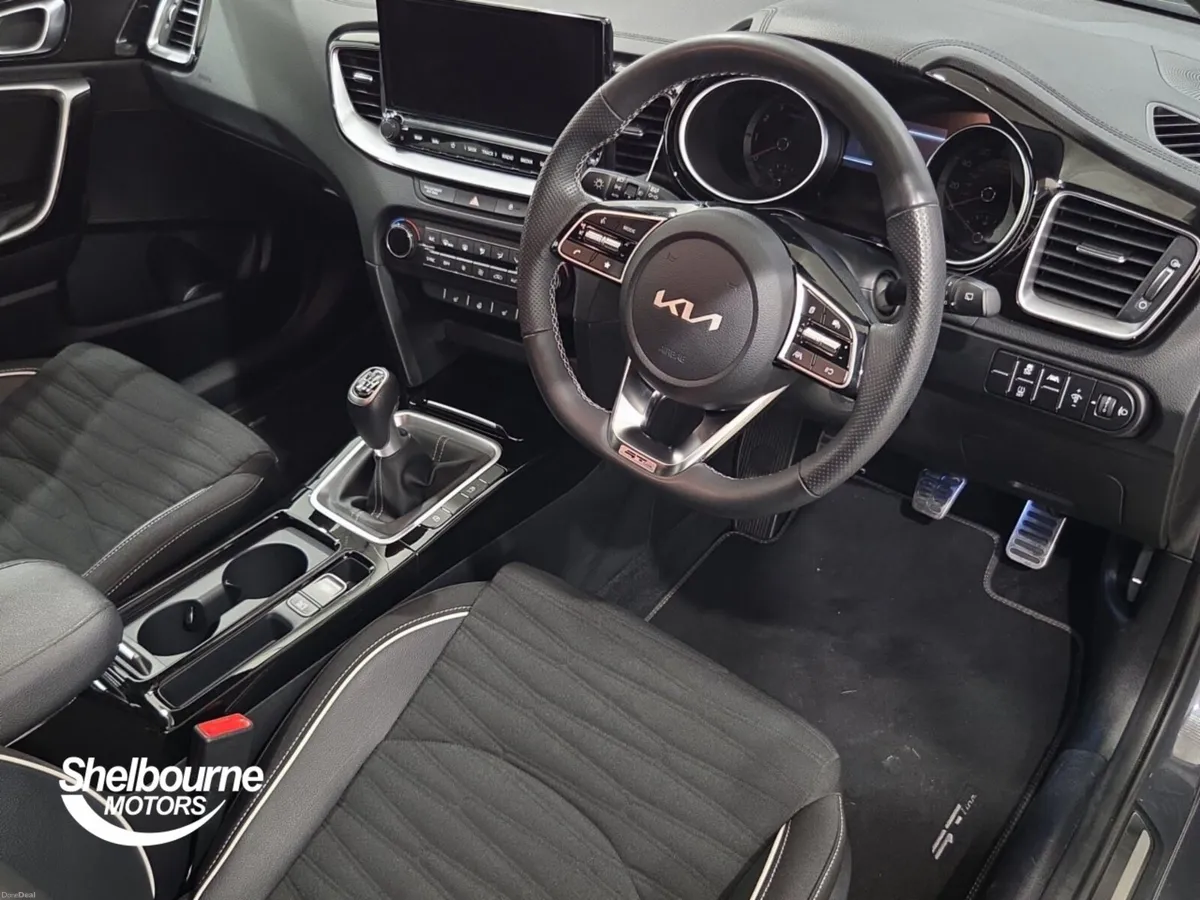 Kia ceed Hatchback GT-Line - Image 4