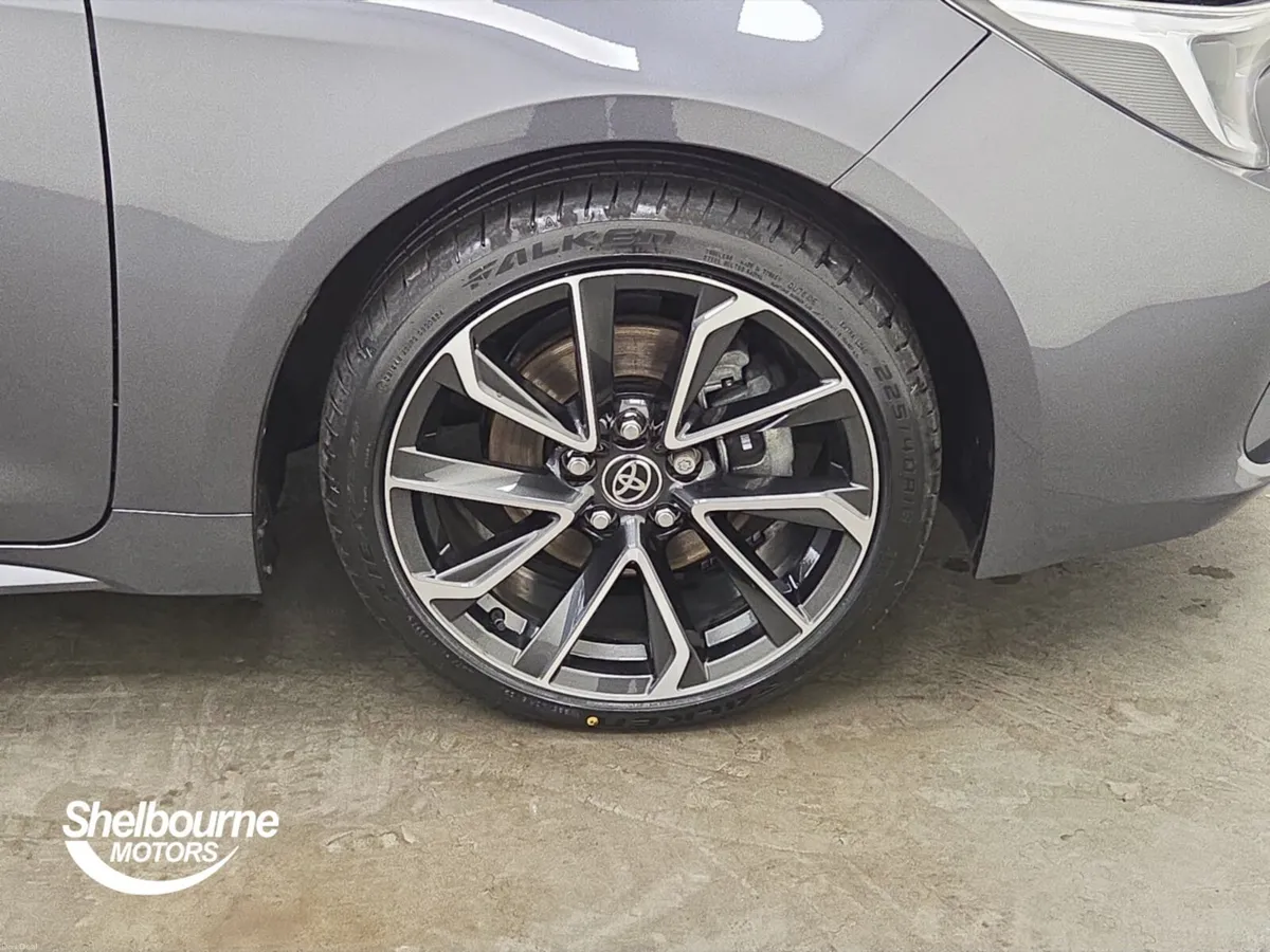Toyota Corolla 2.0 Hybrid 178 Excel 5dr CVT - Image 5