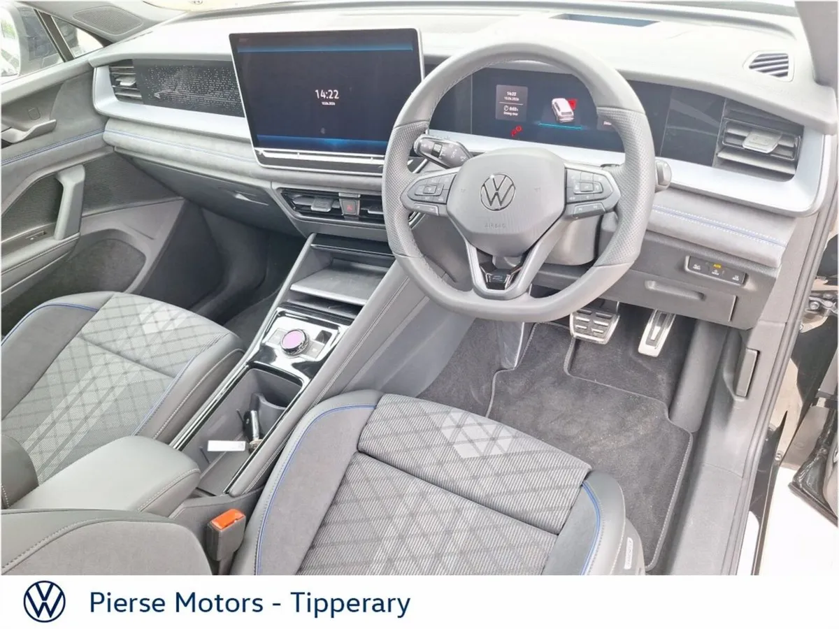 Volkswagen Tayron 1.5 TSI 204PS R-Line 75 Black Ed - Image 2