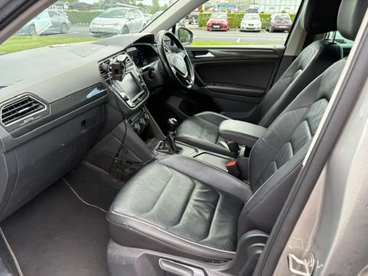 2016 (162) Volkswagen Tiguan HIGHLINE 2.0 TDI 150H - Image 2