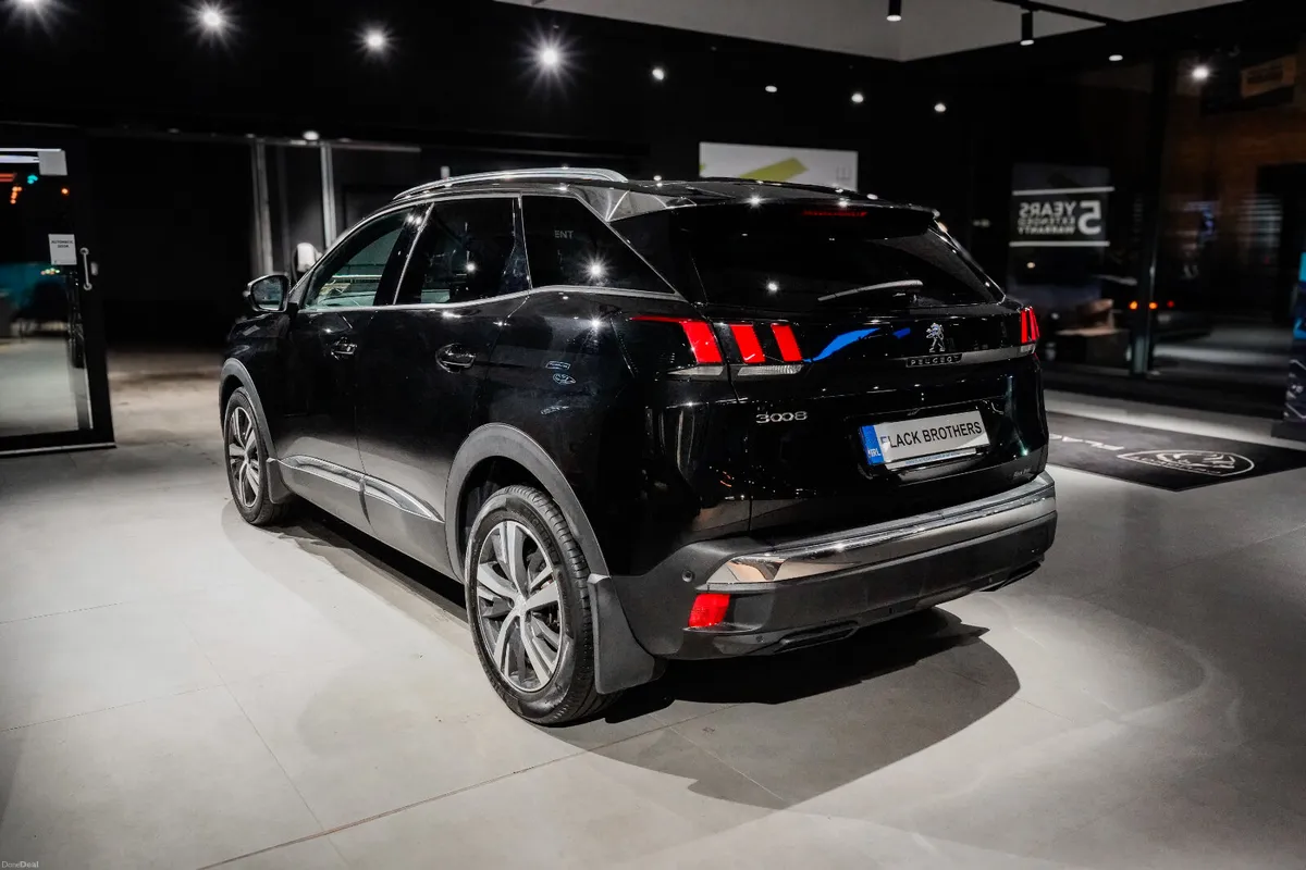2023 Peugeot 3008 Allure 1.5 BlueHDi 130bhp Auto - Image 6