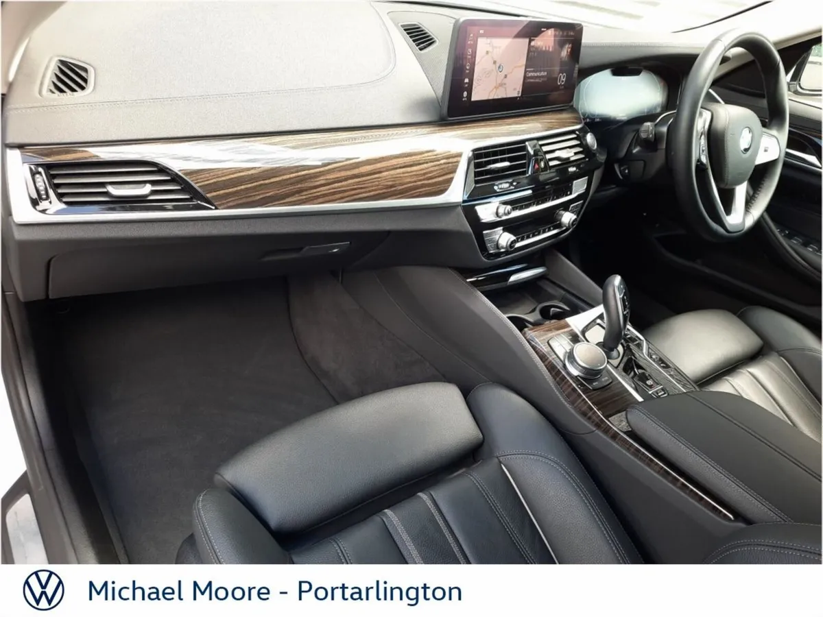 BMW 5-Series 530 2L 4DR AUTUO - Image 4
