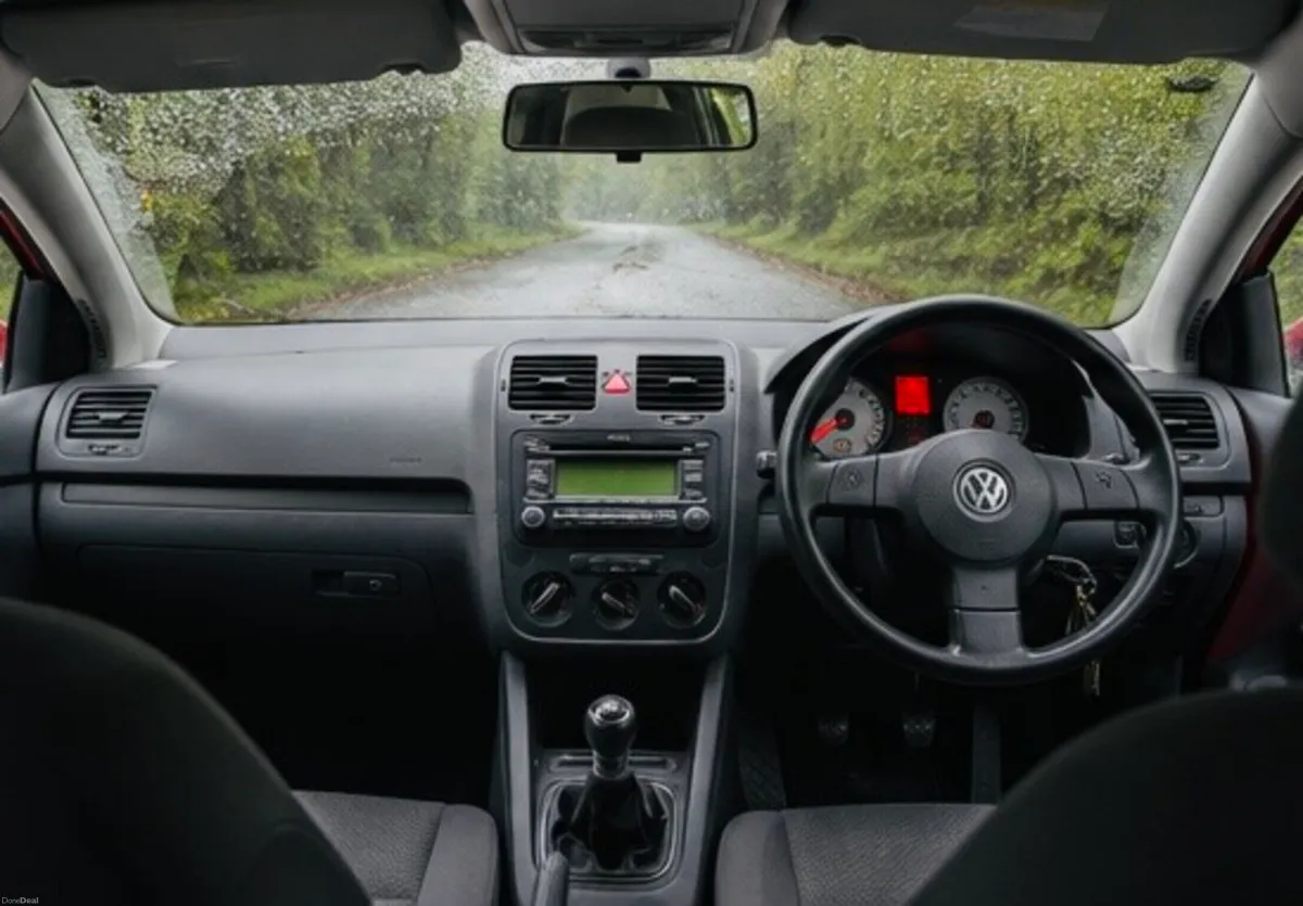 Vw golf5 1.4 petrol - Image 4