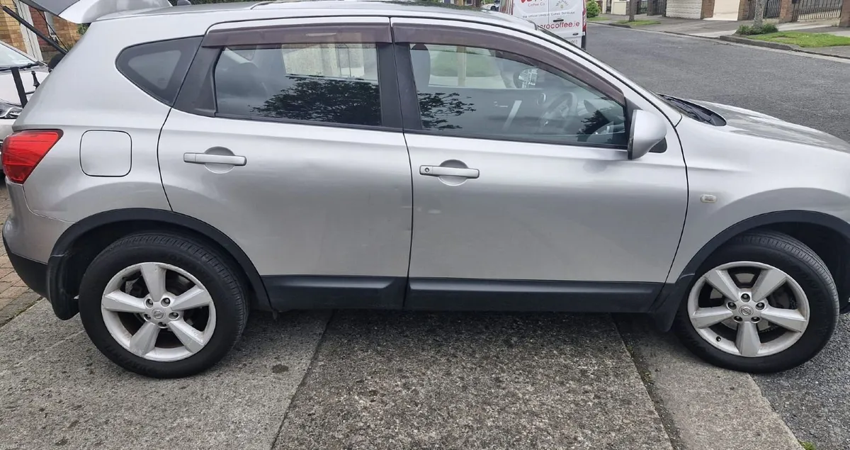 Nissan Qashqai 2010 - Image 5