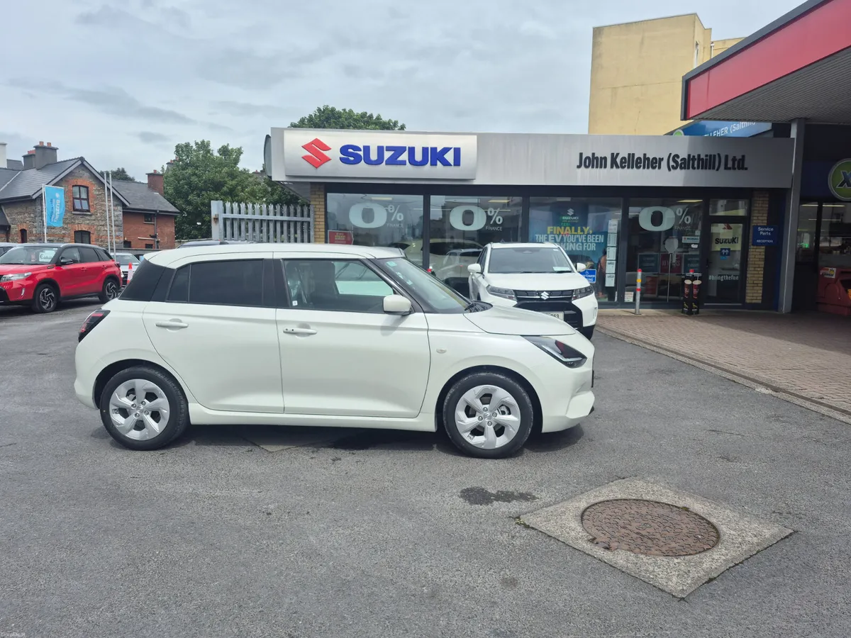 Suzuki Swift  0% Finance - Image 3