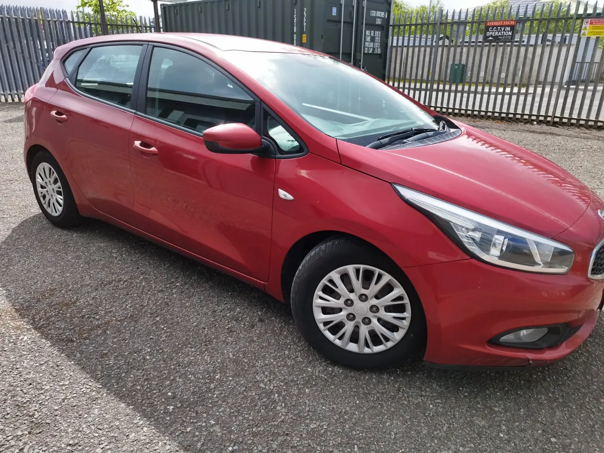 2013 Kia Ceed 1.6 crdi - Image 2