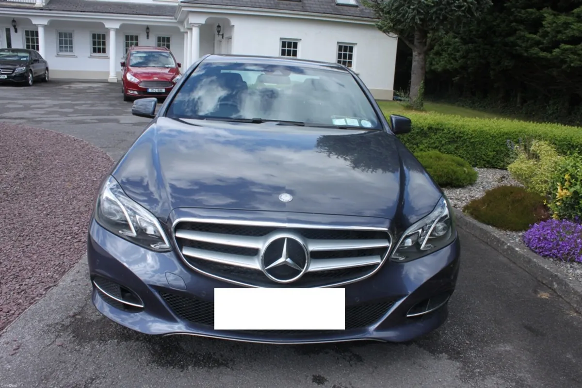 Mercedes E220D 2.1L AUTO, 2016 - Image 1