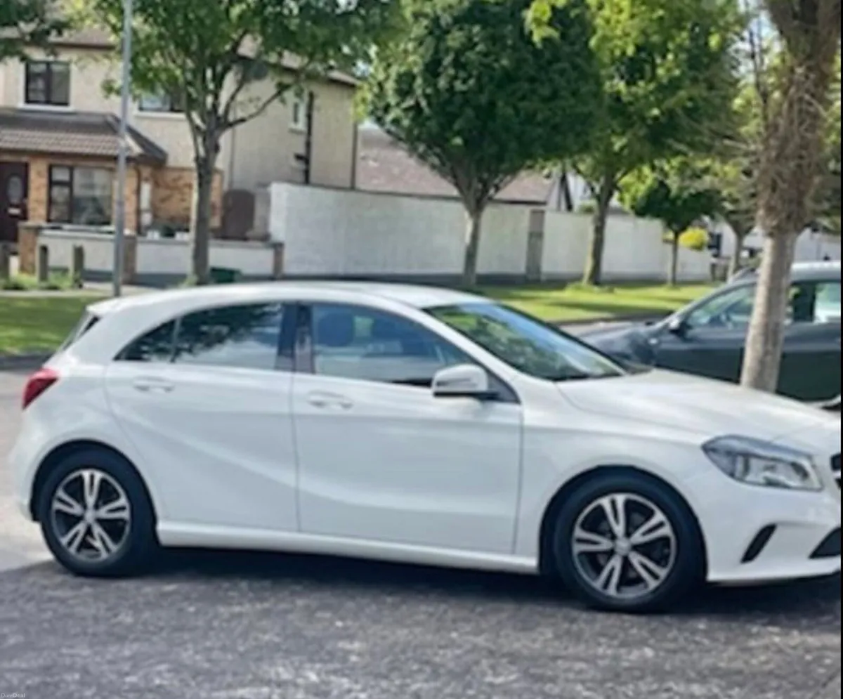 Car - Image 4