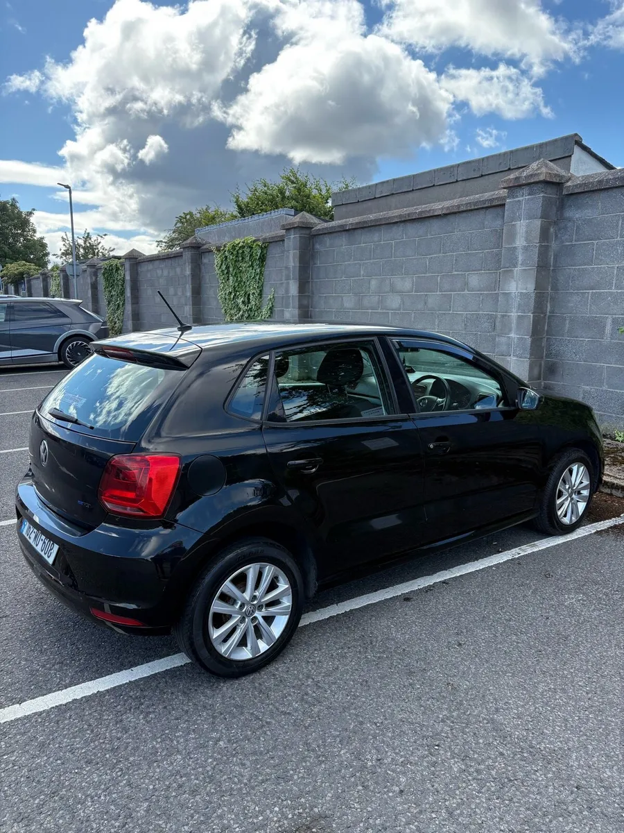 Volkswagen Polo 1L Black 162 - Image 1