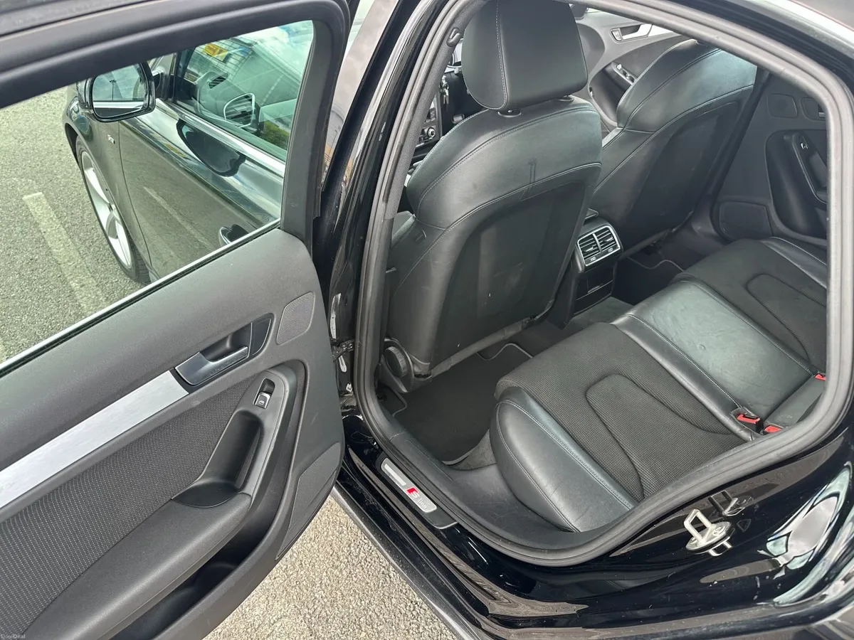 2012 Audi A4 S-Line 2.0 TDI - Image 4