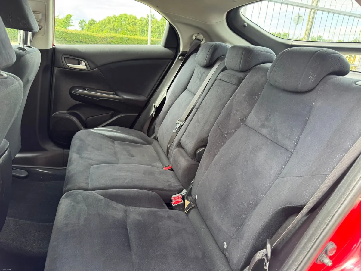 Honda Civic EX 2013 - Image 6