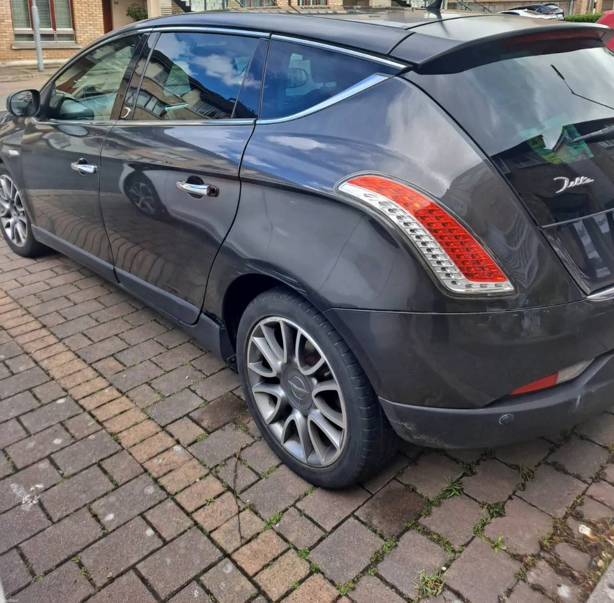 Chrysler - Image 2