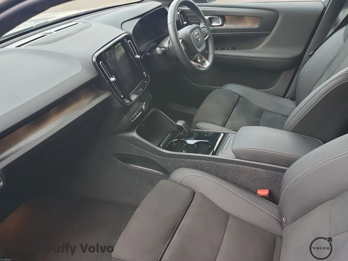 Volvo XC40 BEV 231hp Ultimate - Image 2