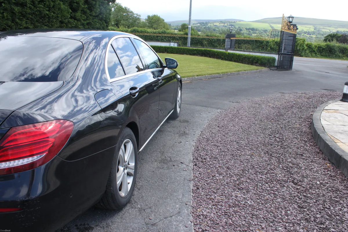 Mercedes E220 D SE AUTO,  2017 - Image 3