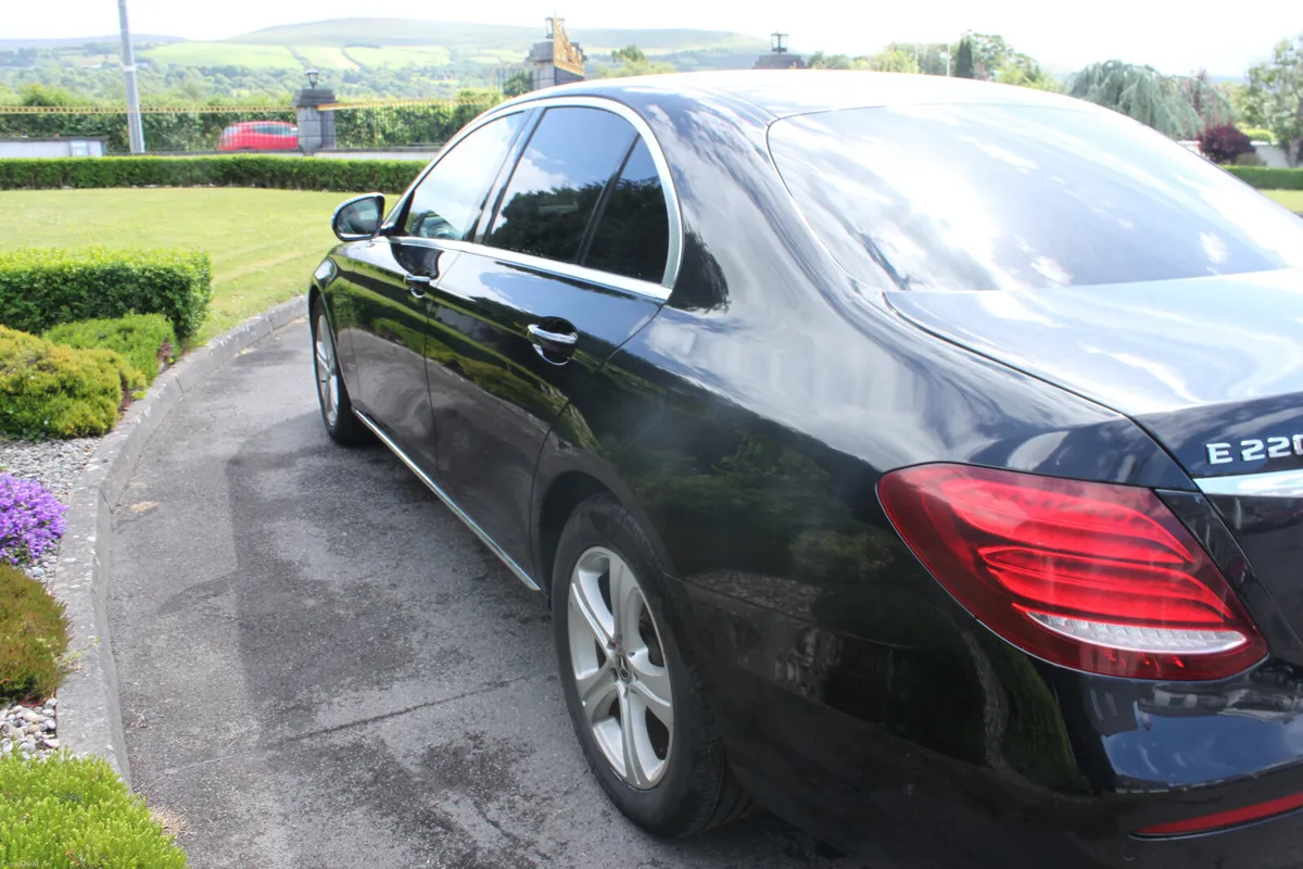 Mercedes E220 D SE AUTO,  2017 - Image 4