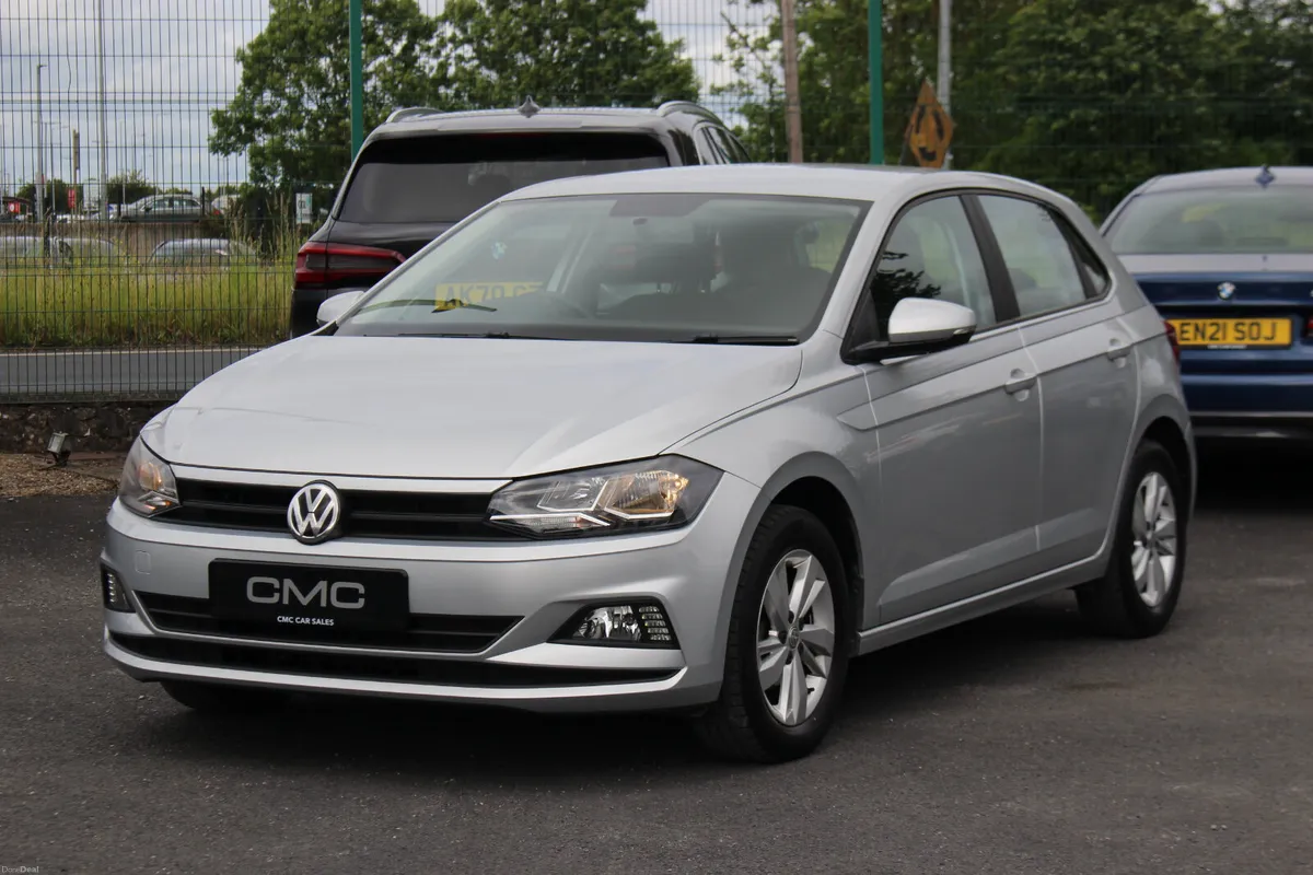 Volkswagen Polo 2019 TRENDLINE ON 32KMS - Image 3