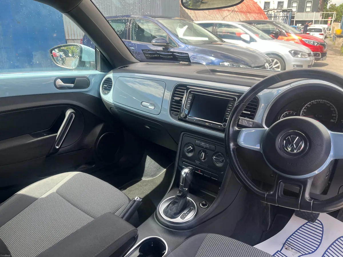 2013 VOLKSWAGEN BEETLE, AUTOMATIC - Image 4