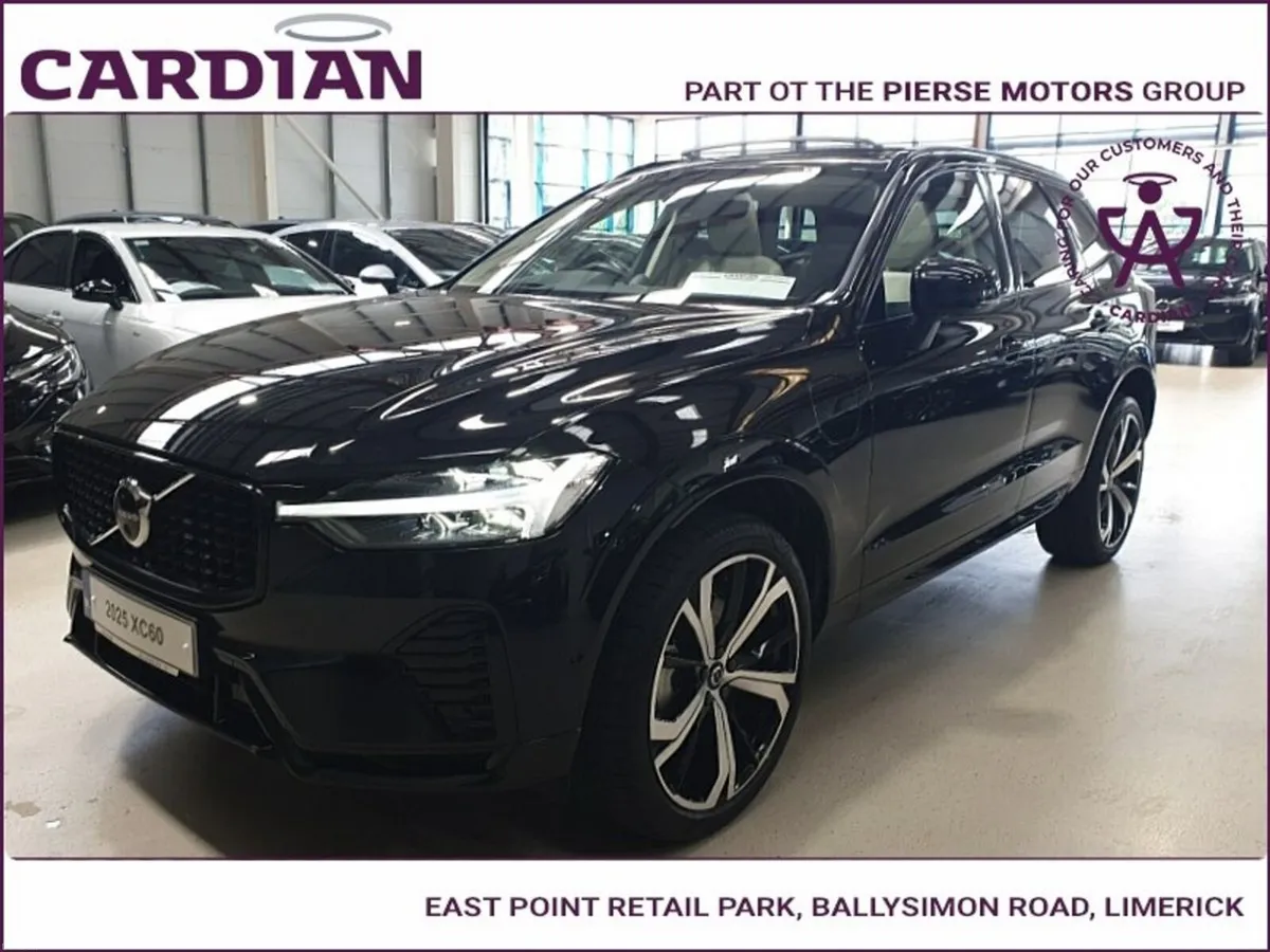 Volvo XC60 XC60 ULTRA DARK T8 AWD RECHARGE - Image 4
