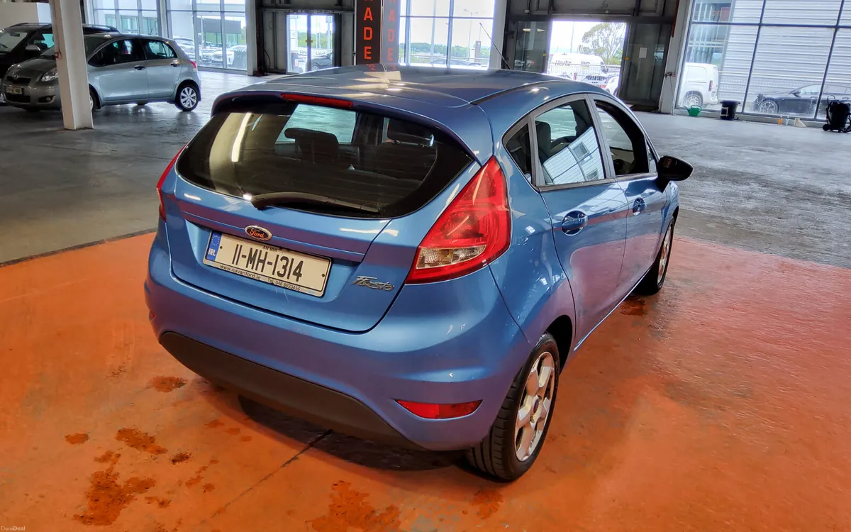 Ford Fiesta 2011 - Image 3