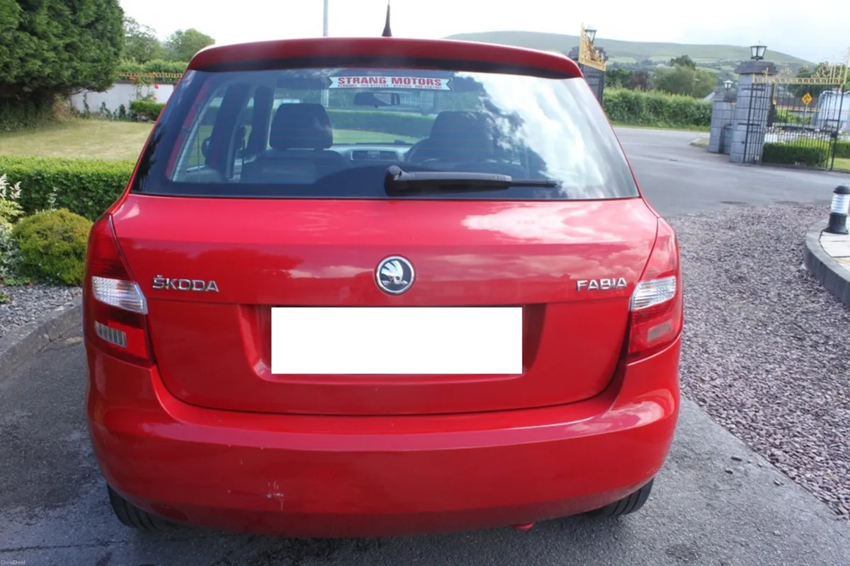 Skoda Fabia Active 1.2L Petrol,  2015 - Image 2