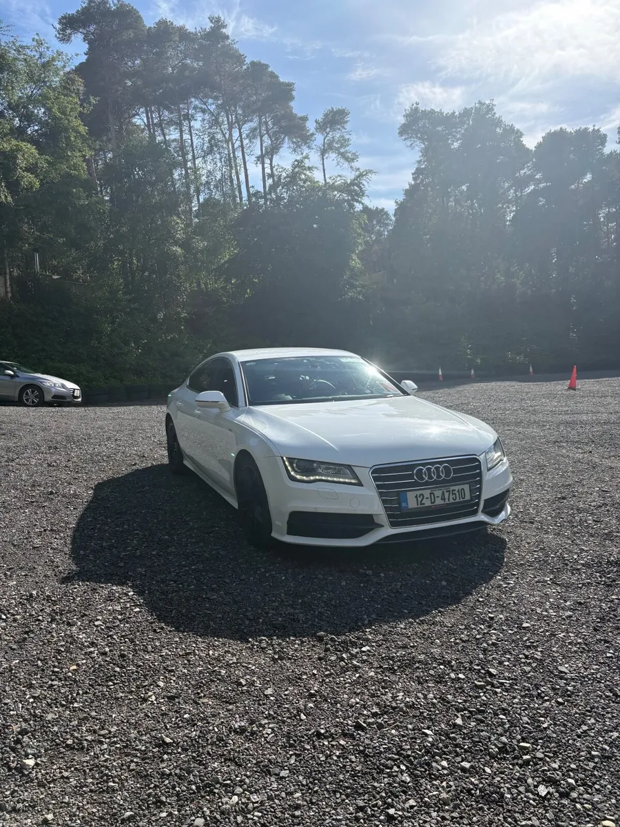 Audi A7 2012 S-Line - Image 1