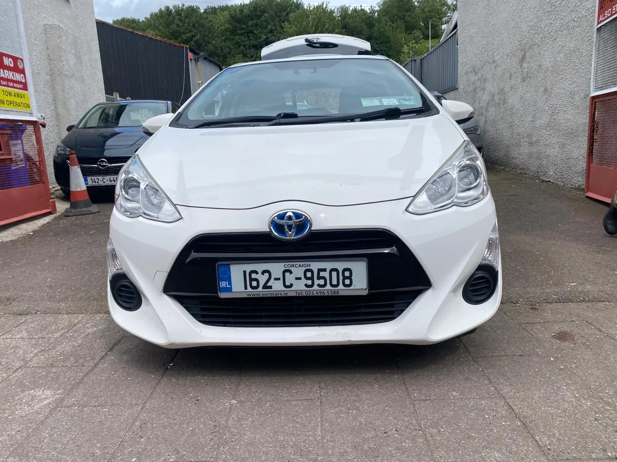 Toyota Aqua 2016 - Image 4