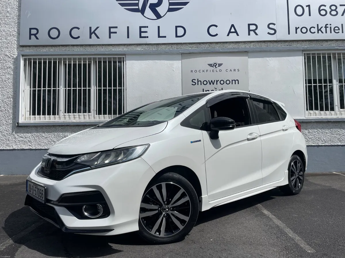 PETROL HYBRID - BLUETOOTH STREAMING - NEW NCT - - Image 1
