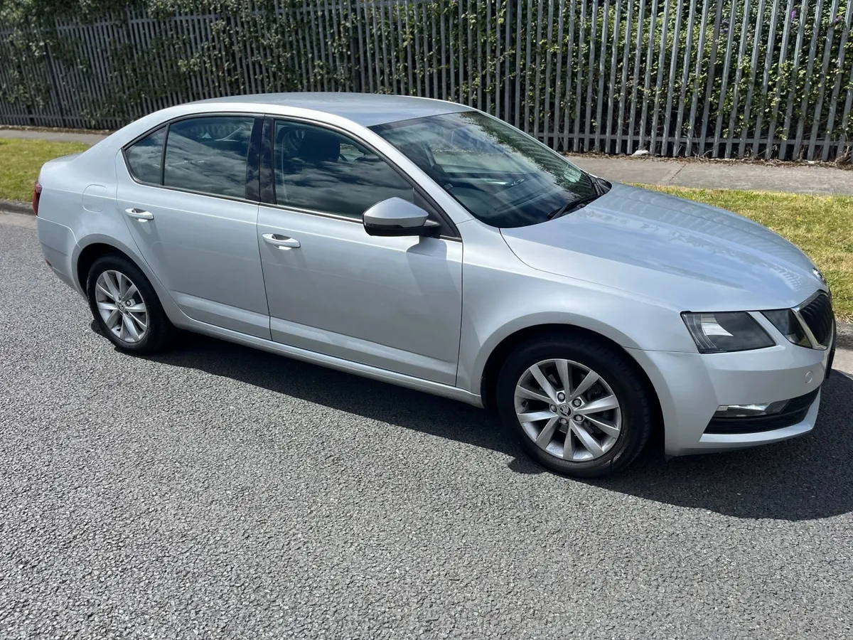 Skoda Octavia 2019 - Image 2