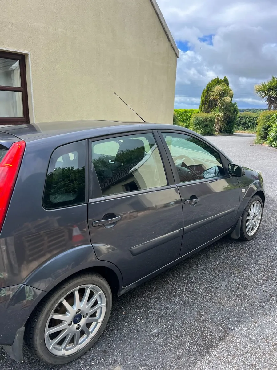 Ford Fiesta 2008 - Low Mileage - Image 4