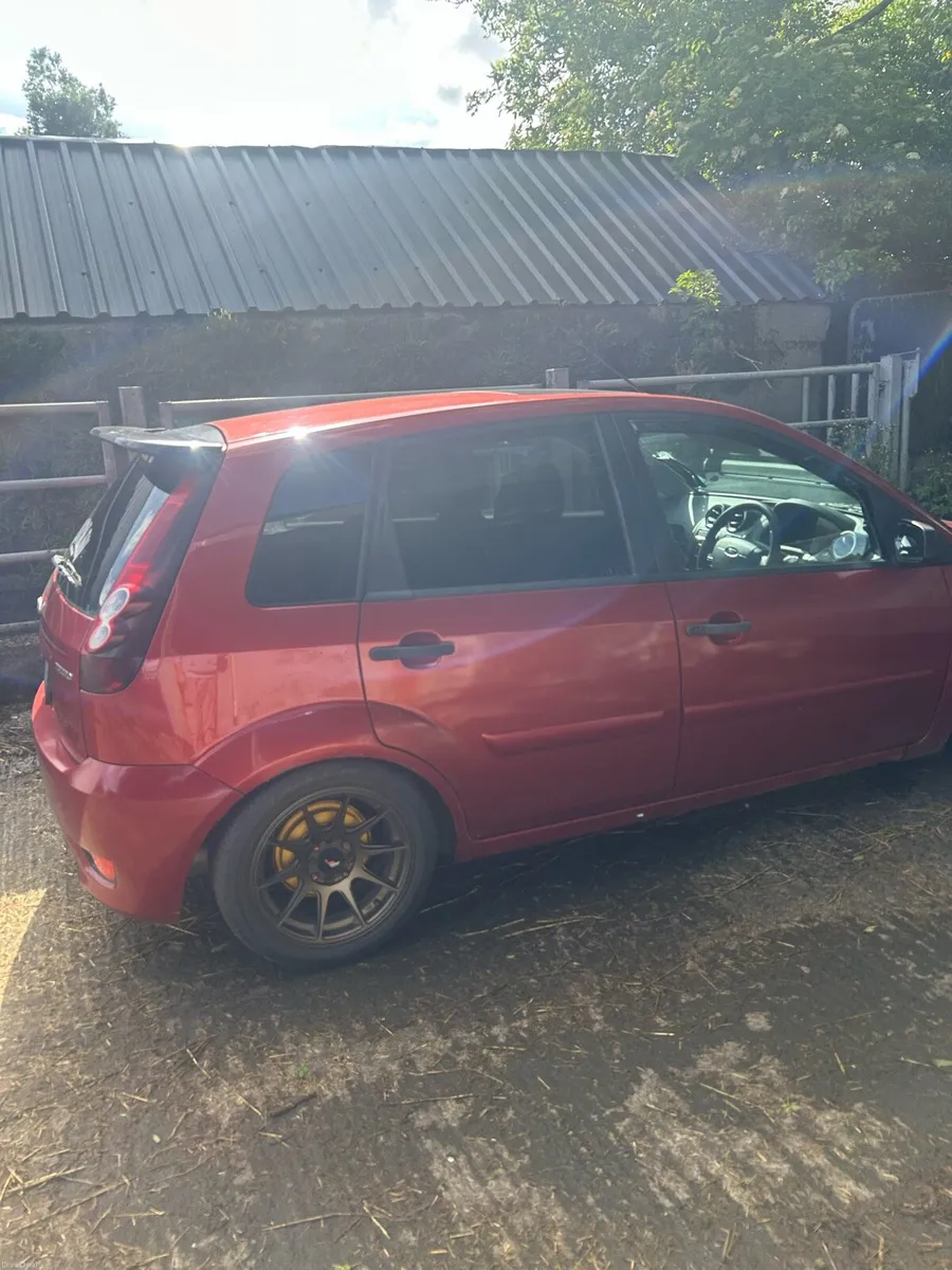 Fiesta zetec - Image 2