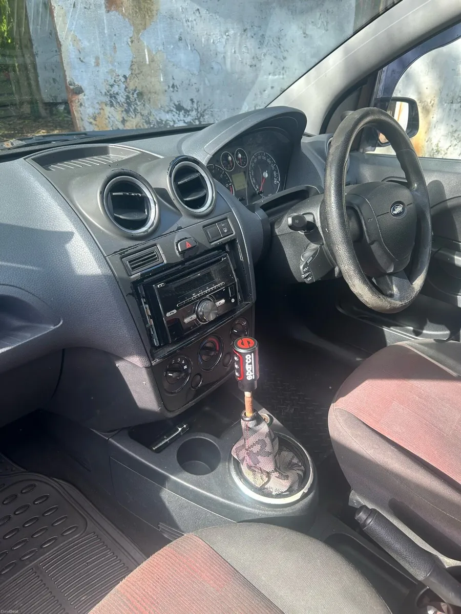 Fiesta zetec - Image 3