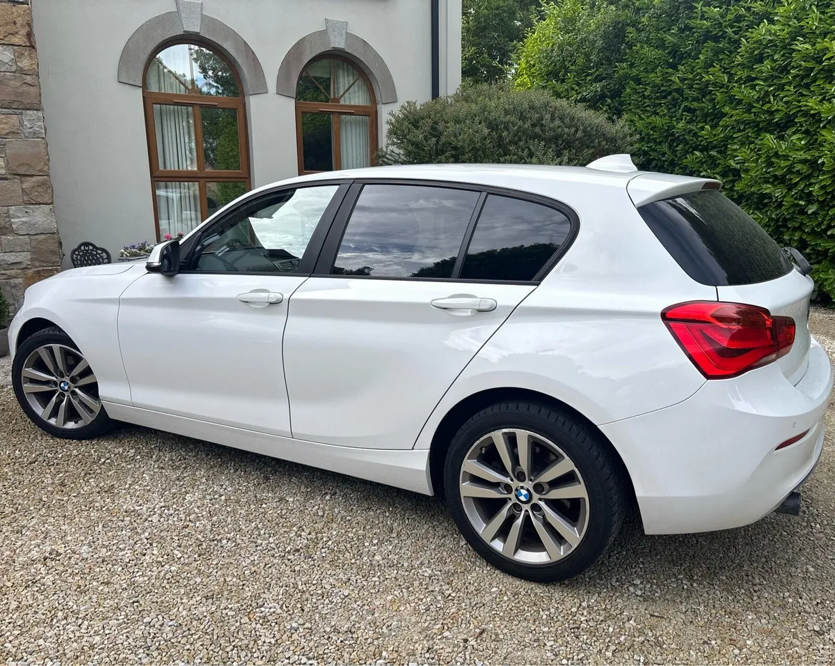 BMW 1 Series Sport - Image 3