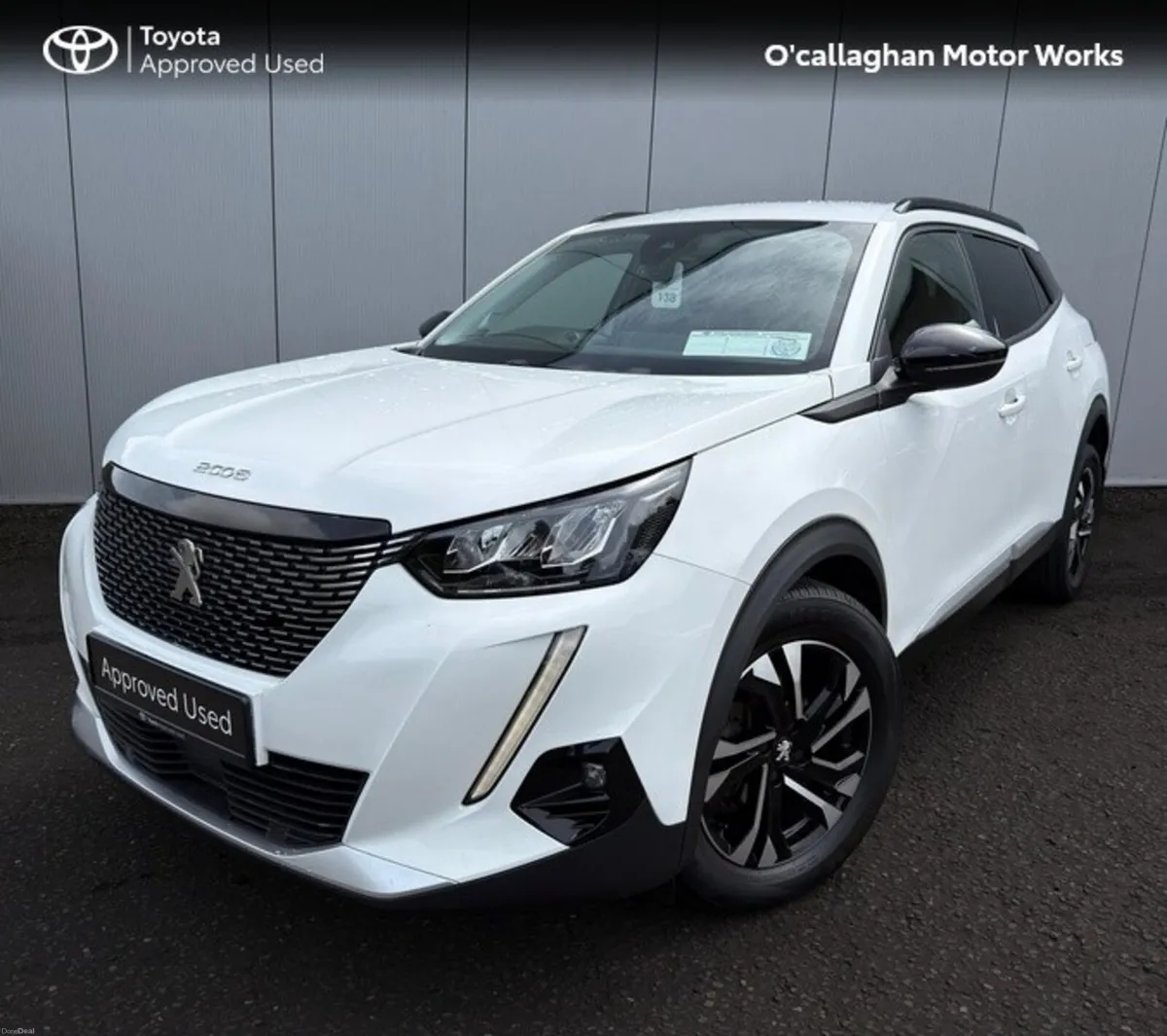 Peugeot 2008 ALLURE 1.2 100 4DR - Image 2