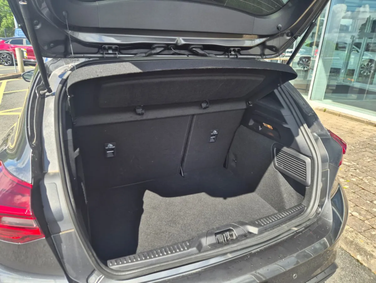 Ford Focus 1.0L ECO ST-LINE 125PS M - Image 4