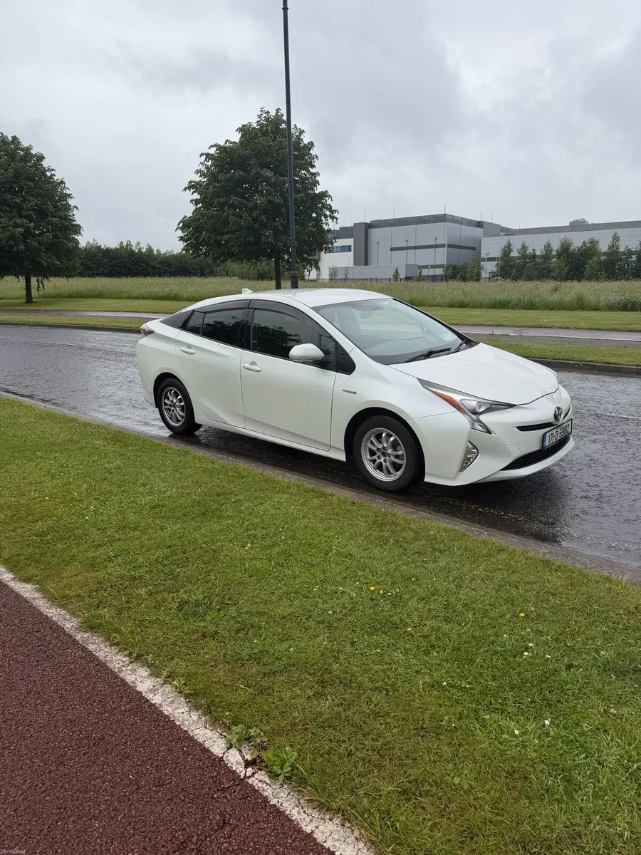 Toyota Prius petrol hybrid new nct - Image 2