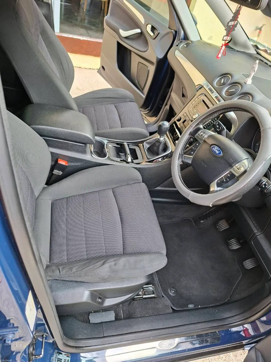 Ford S-Max Titanium - Image 6