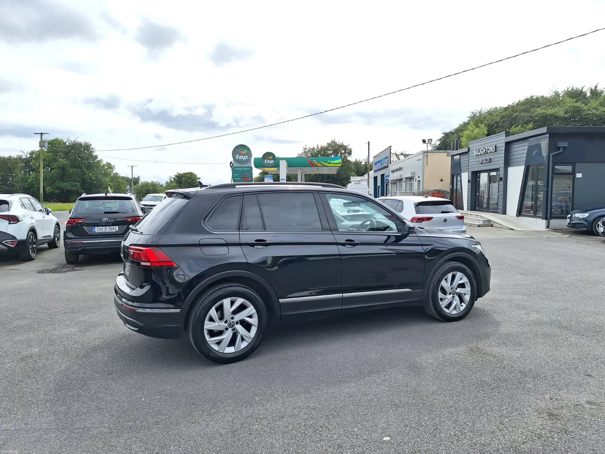 Volkswagen Tiguan 2.0 Tdi *High Spec/App Connect - Image 3