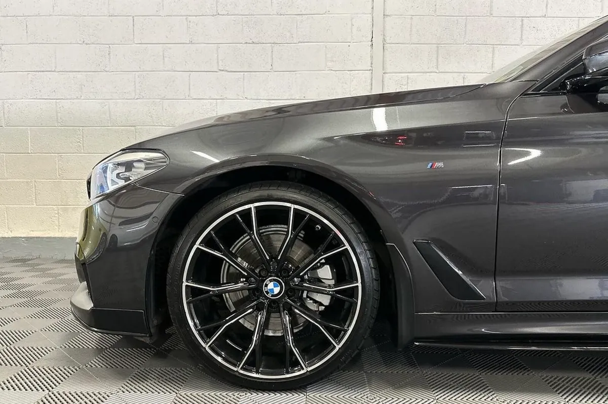 BMW 520D G30 5 series MSport - Image 4