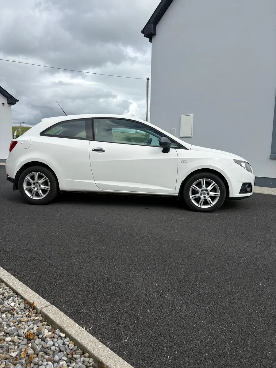 Seat Ibiza 1.2L Diesel - Image 2