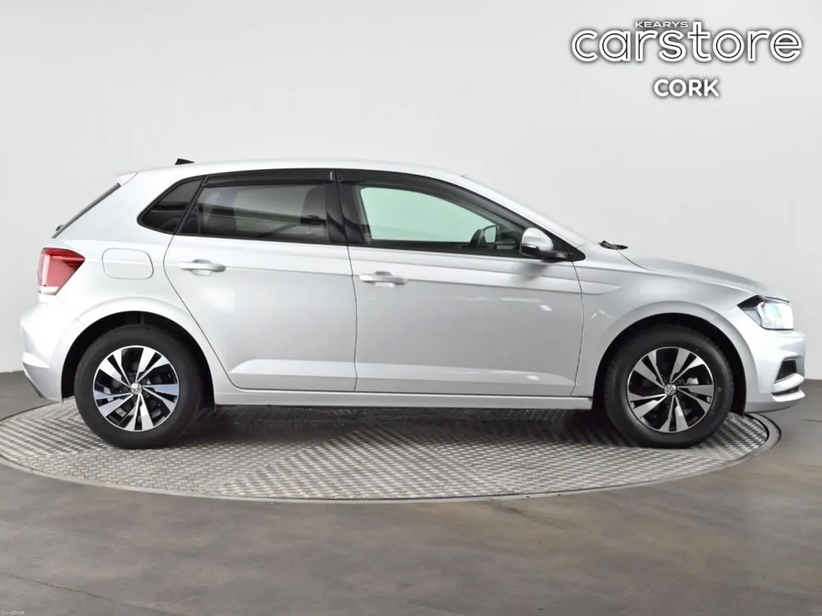 Volkswagen Polo 1.0 TSI Auto - Image 3
