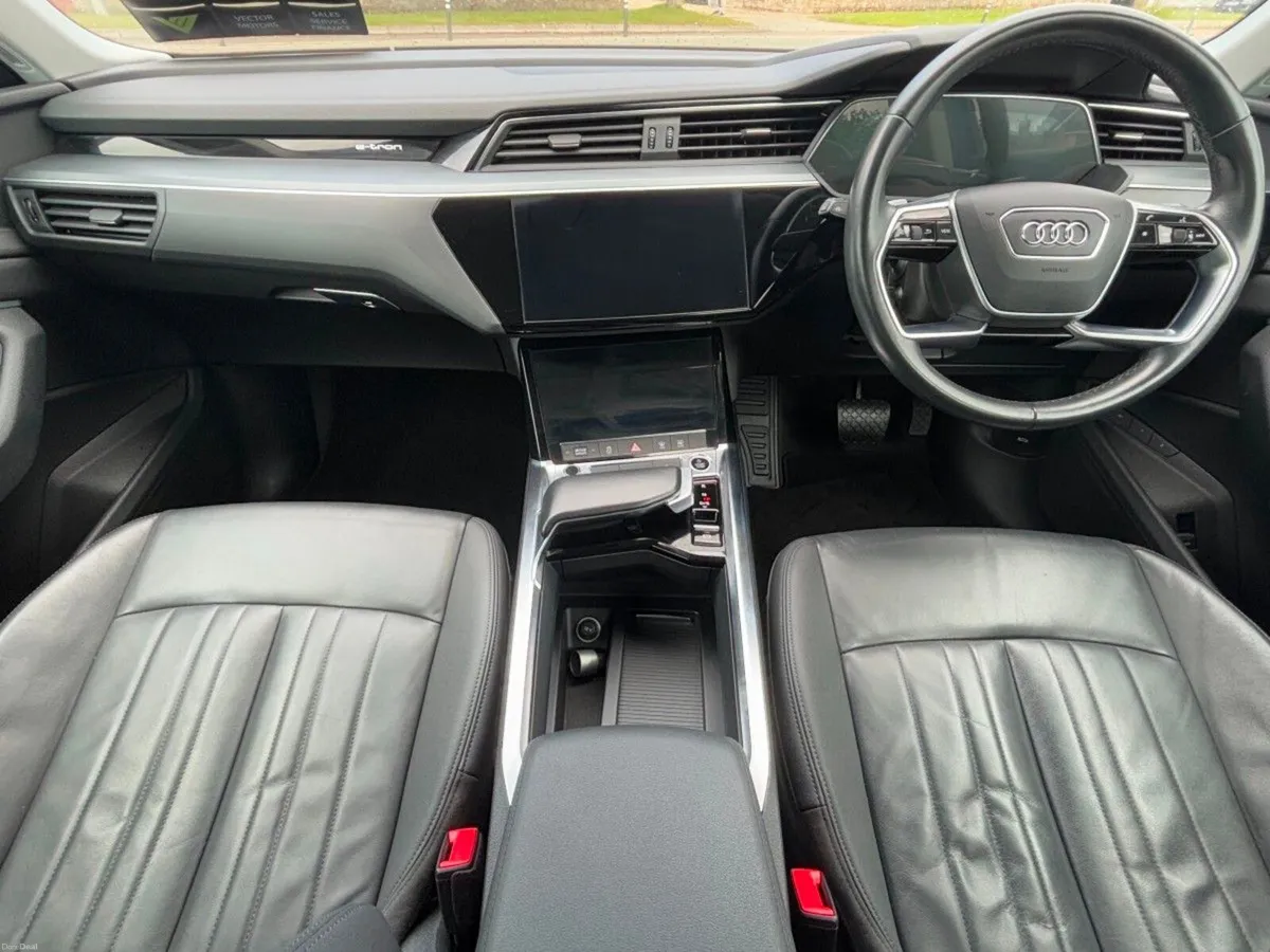 Audi e-tron 50 QUATTRO TECHNIK BLACK LEATHER - Image 2