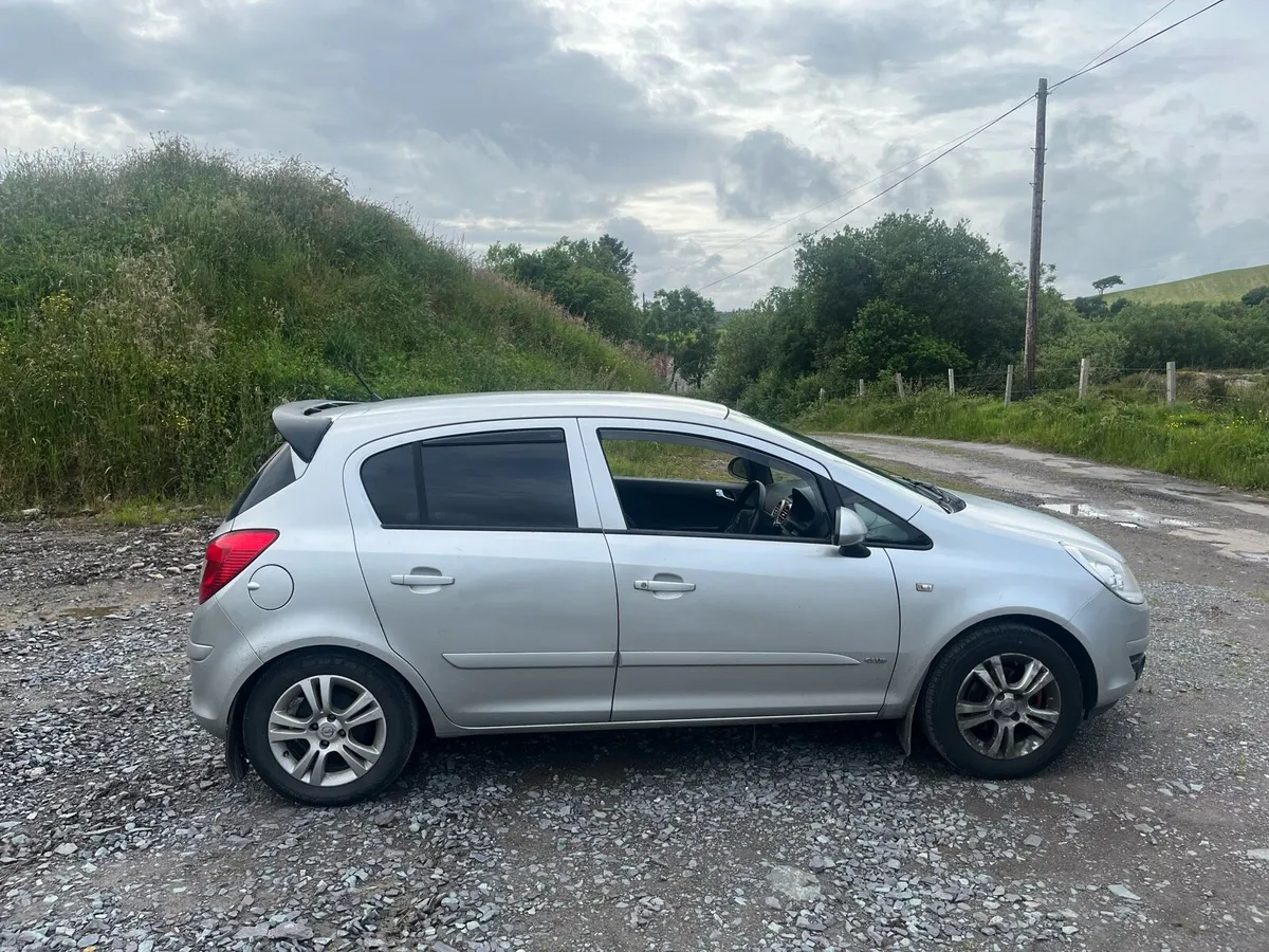Opel Corsa D - Image 2