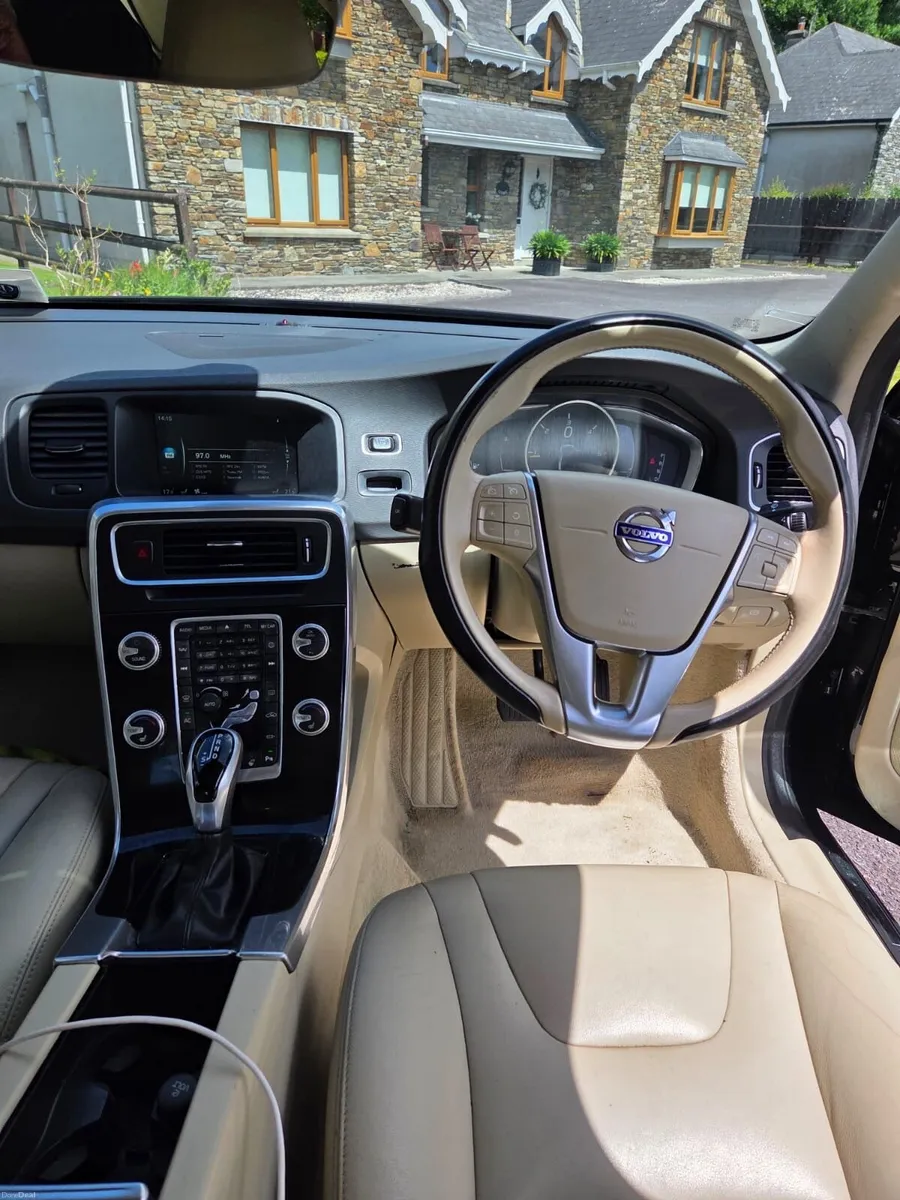 Volvo S60 2017 - Image 4