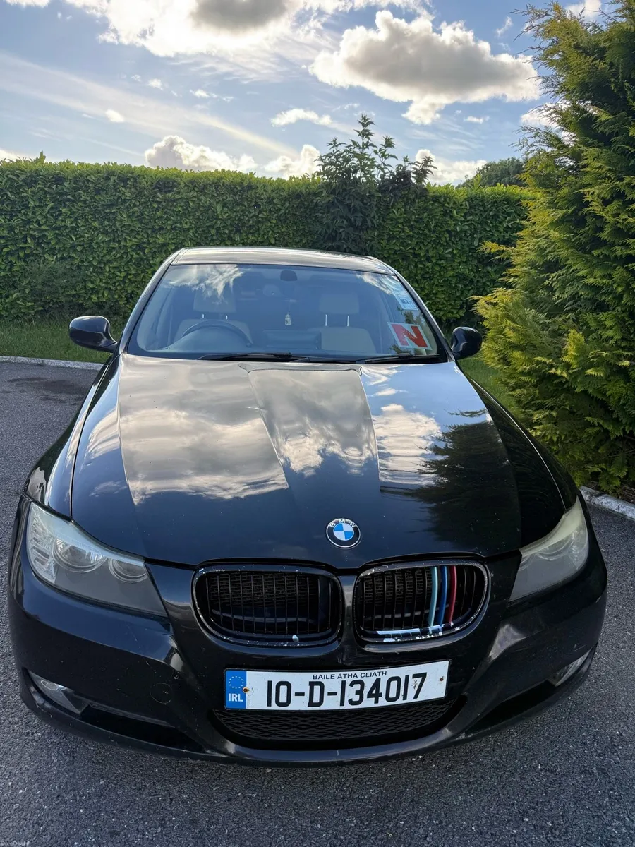BMW E90 2010 - PLEASE READ THE DESCRIPTION - Image 3