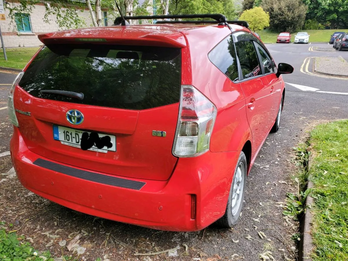 Toyota prius 7 seater - Image 4