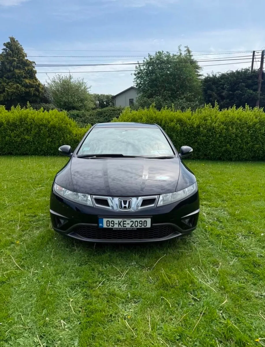 Honda Civic 2009 1.3L Manual - Image 1