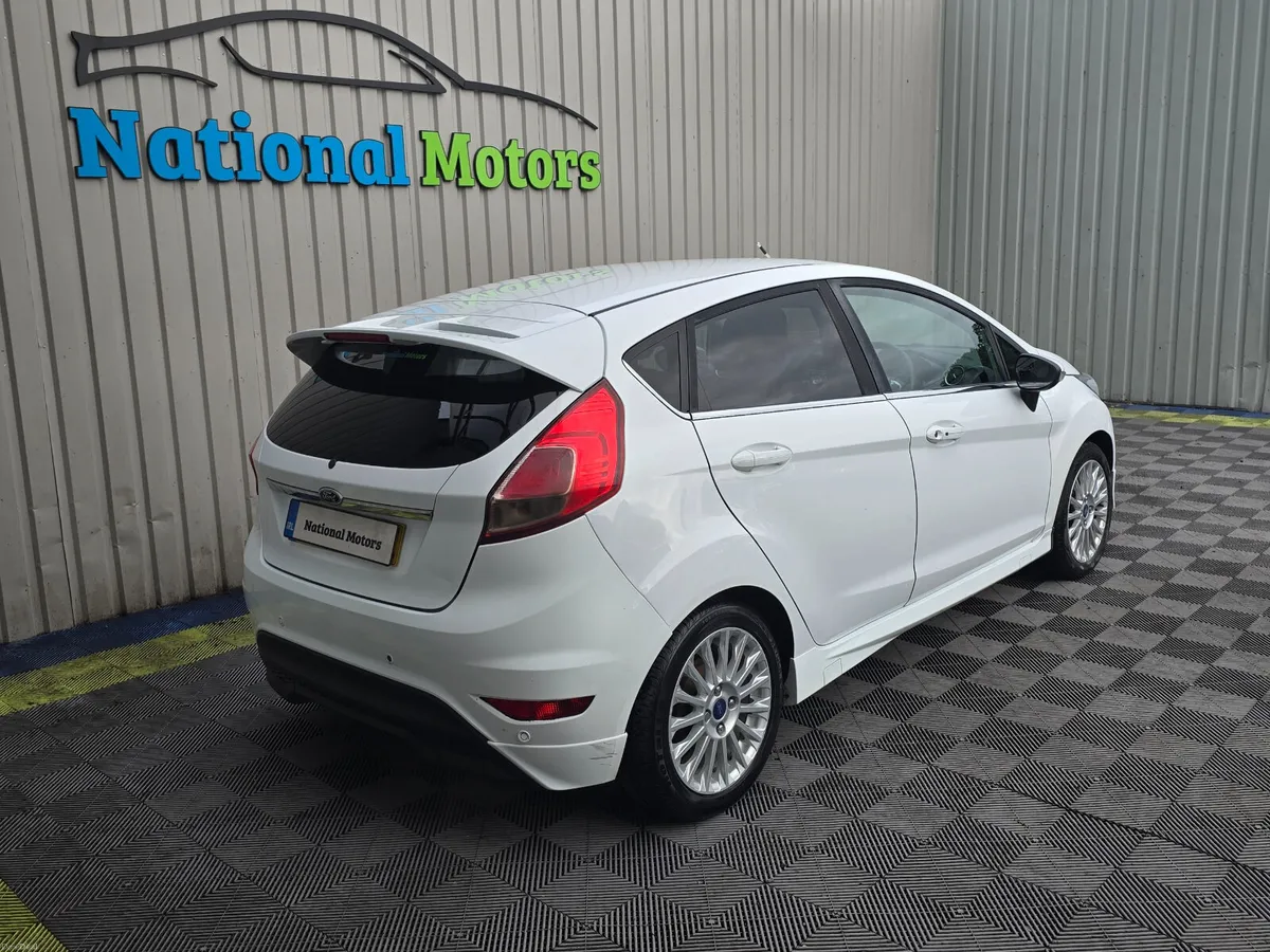 2014 Ford Fiesta Titanium 1.0 Petrol - Image 3