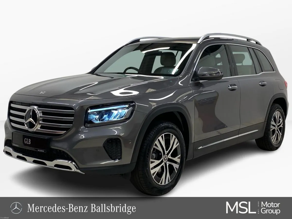 Mercedes-Benz GLB GLB 180 RHD | Reversing Camera, - Image 1