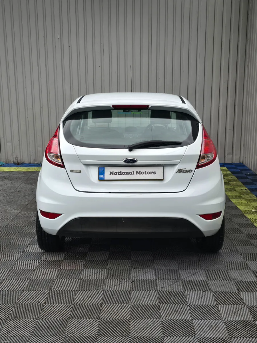 2015 Ford Fiesta 1.0 Petrol - Image 4